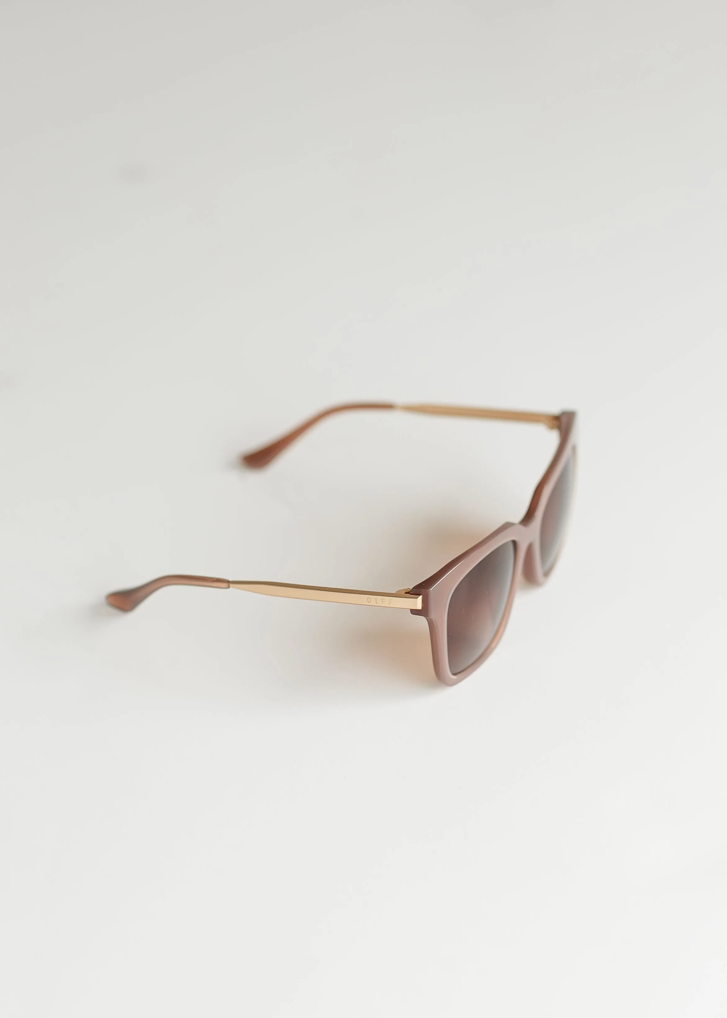 Bella Brown Gradient Polarized Sunglasses