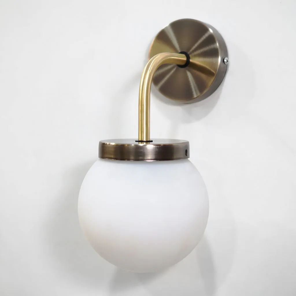 Cws144 Brass Wall Lamp